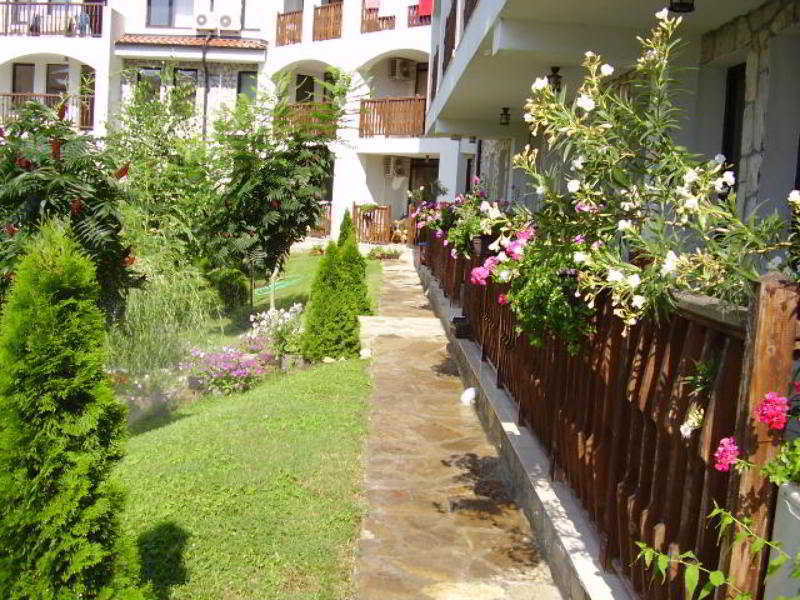 Dolphin Hotel Sveti Vlas Eksteriør billede